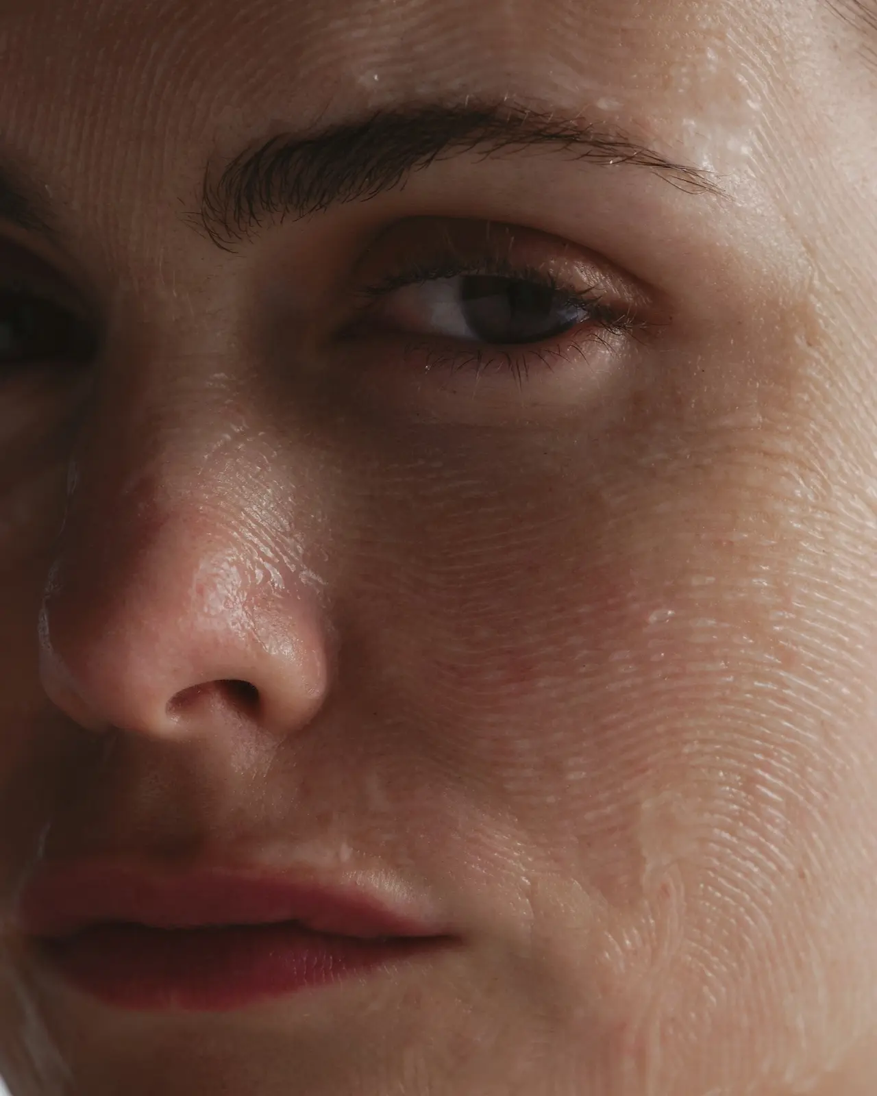 Damaged Skin Barrier: Signs, Causes, and How to Repair It